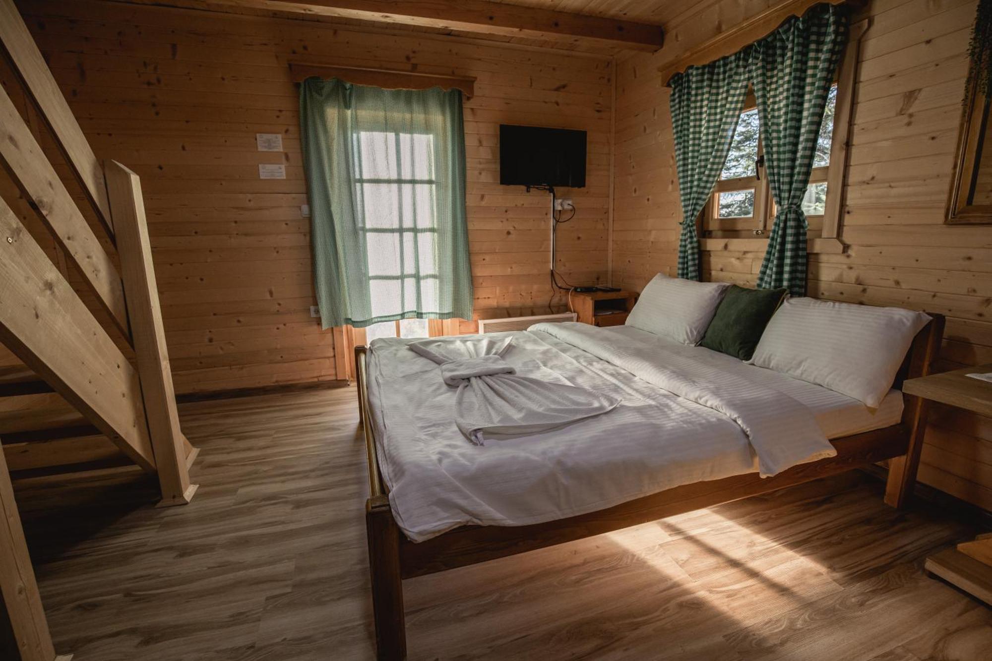Jela Natural Resort Rozhajë エクステリア 写真