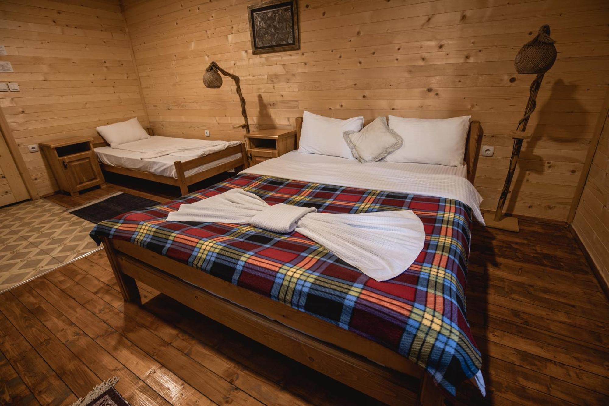 Jela Natural Resort Rozhajë エクステリア 写真